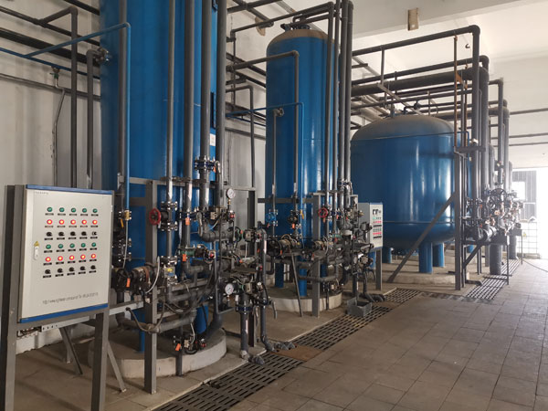 哈爾濱市某酒廠不銹鋼儲罐工程